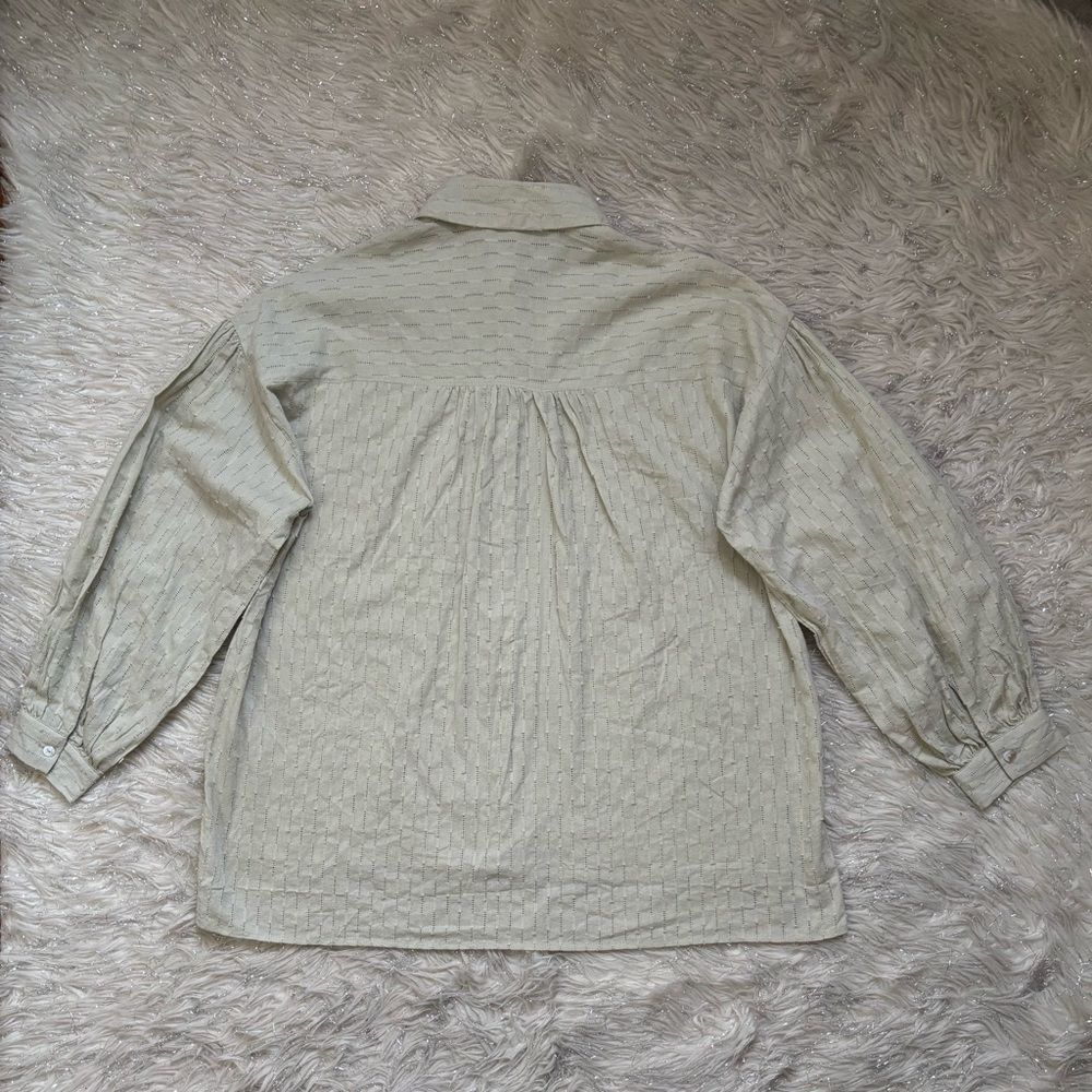 LARA Light Green Women’s Eyelet Oversized Button-Front Shirt Size M - Picture 4 of 16